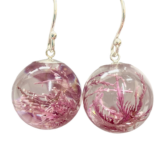 Shetland Seaweed Drop Earrings | Pink